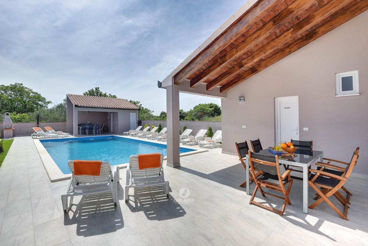 Brcina Holiday home *